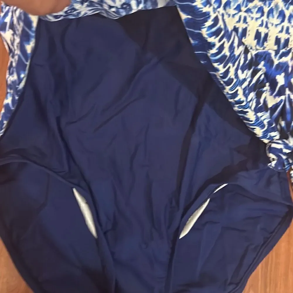 NWT Maxine blue and white one piece bathing suit size 10 swimsuit - Picture 3 of 6